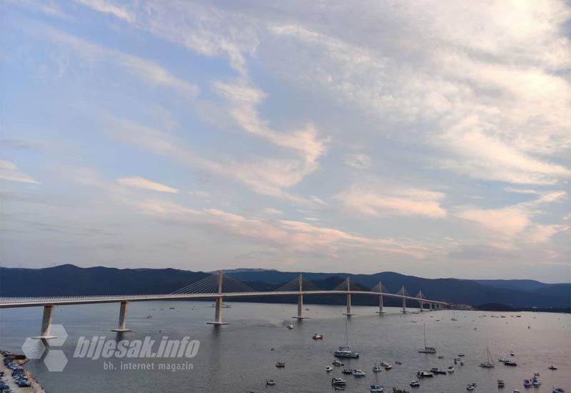 Zbog Pelješkog mosta drastično pao promet na izlazu i ulazu u Hrvatsku kod Neuma