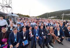 Hrvatski politički vrh i brojni poznati na otvaranju Pelješkog mosta