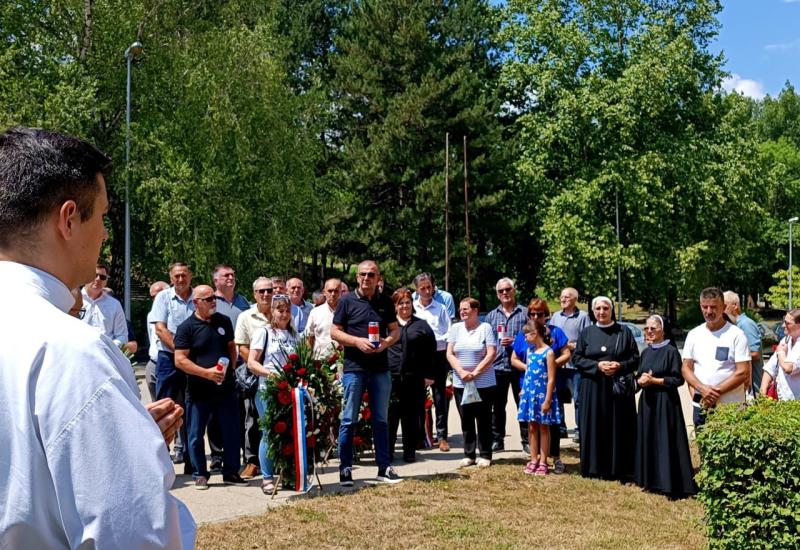 U Drvaru obilježen Dan molitvenog sjećanja na mučenike i žrtve Banjolučke biskupije