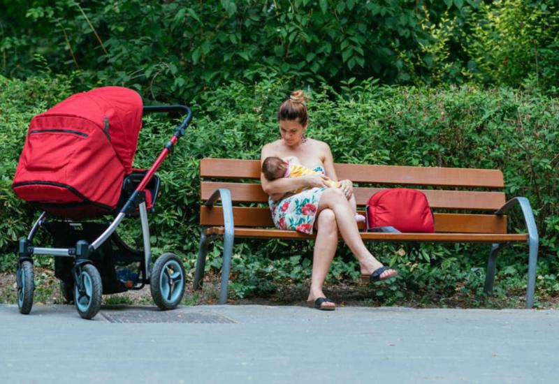 Park Zrinjevac dobiva klupu za dojenje i presvlačenje beba