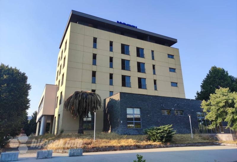 Ukradena stakla s hotela Mogorjelo: Policija uhitila osumnjičenog 
