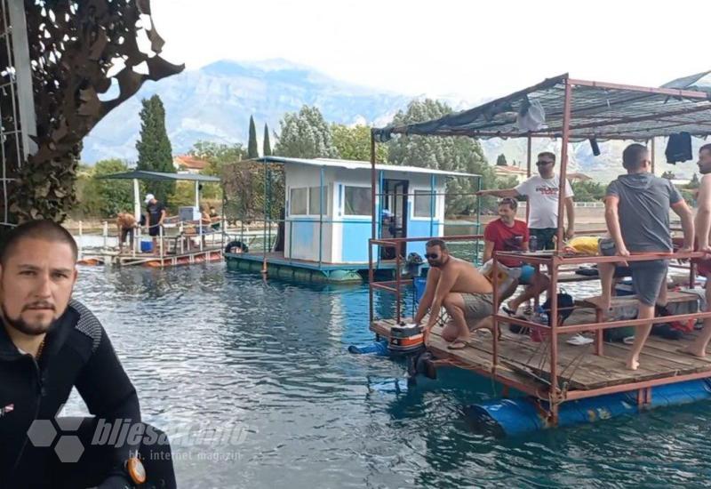Utrka splavova na Mostarskom jezeru - Vrhunska zabava na trećoj utrci splavova na Mostarskom jezeru