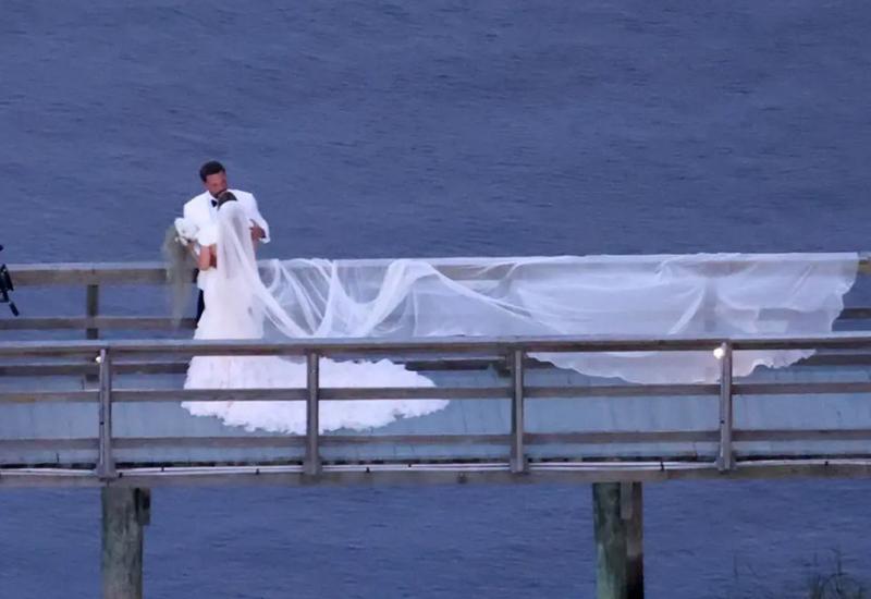 Raskošno vjenčanje Jennifer Lopez i Ben Affleck - Raskošno vjenčanje Jennifer Lopez i Ben Affleck održano na imanju