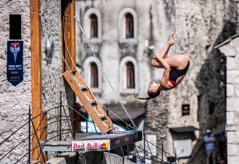 Skok sa Starog mosta - Specifičnosti Red Bull Cliff Divinga u Mostaru