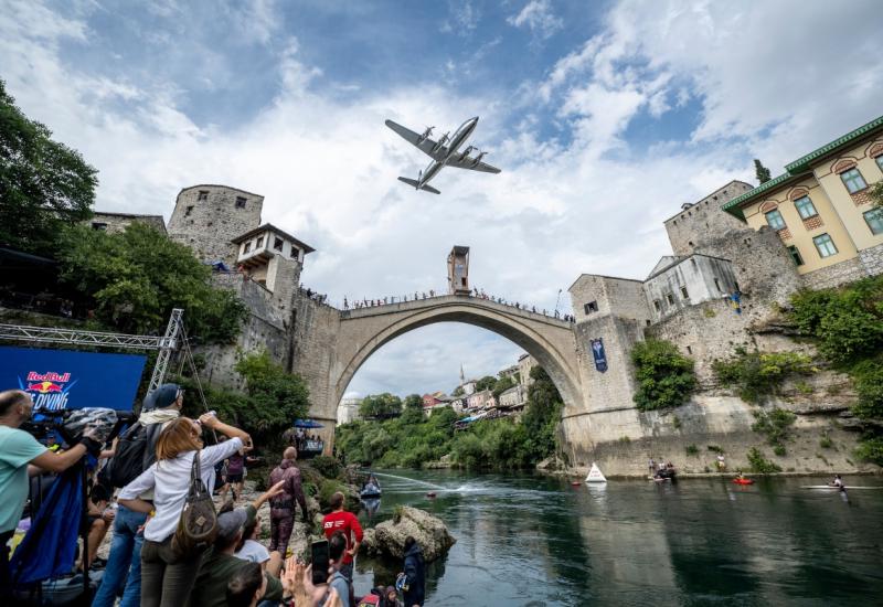 Red Bull Cliff Diving karavana stigla u Mostar