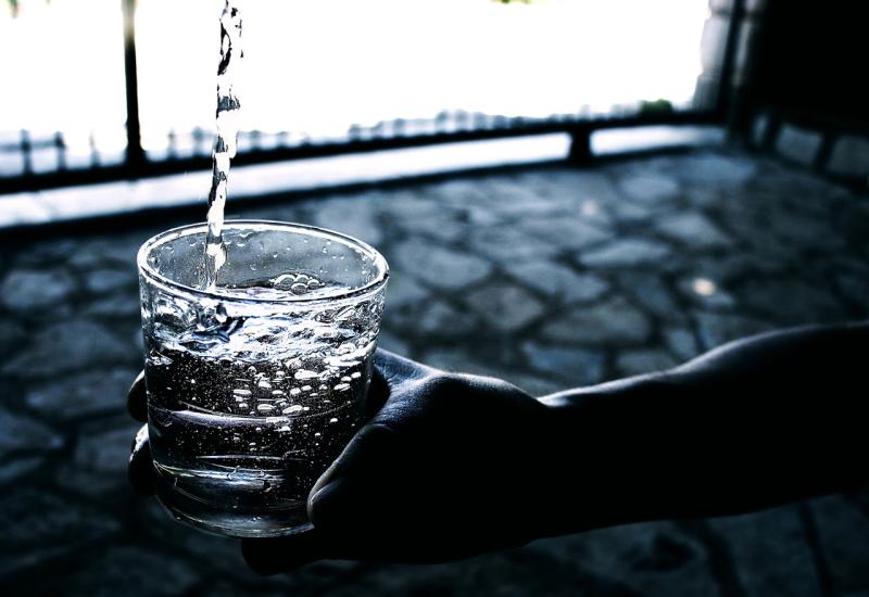 Voda u Livnu: Proces pun manjkavosti – Vlada je znala za ugroženost izvora?!