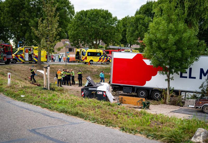 Nekoliko ubijenih u Nizozemskoj kamionom koji se zaletio u mnoštvo