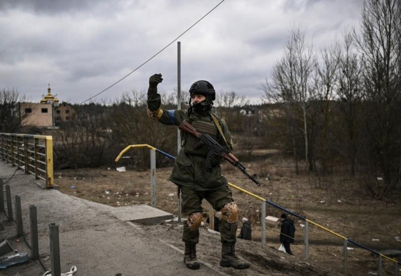 Ukrajina: Rusi se povlače iz gradova u Luhansku