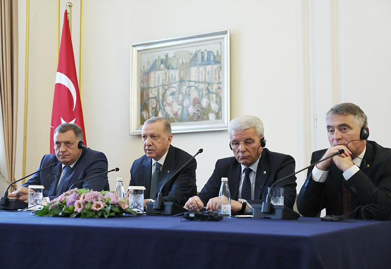 Erdogan protiv nametanja: S Turskom potpisan vojni sporazum o tajnama i novi način putovanja 