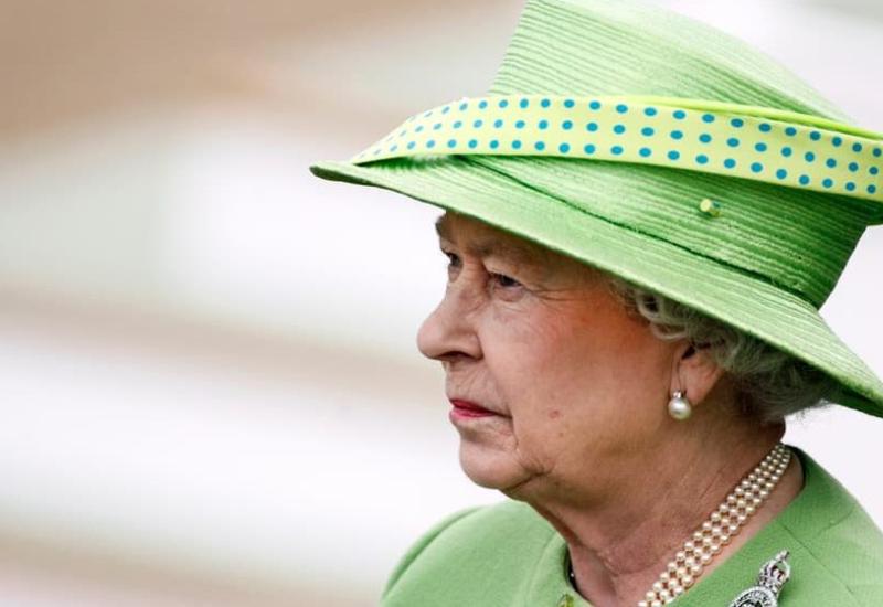 Dvojnica kraljice Elizabete II. odustaje od posla