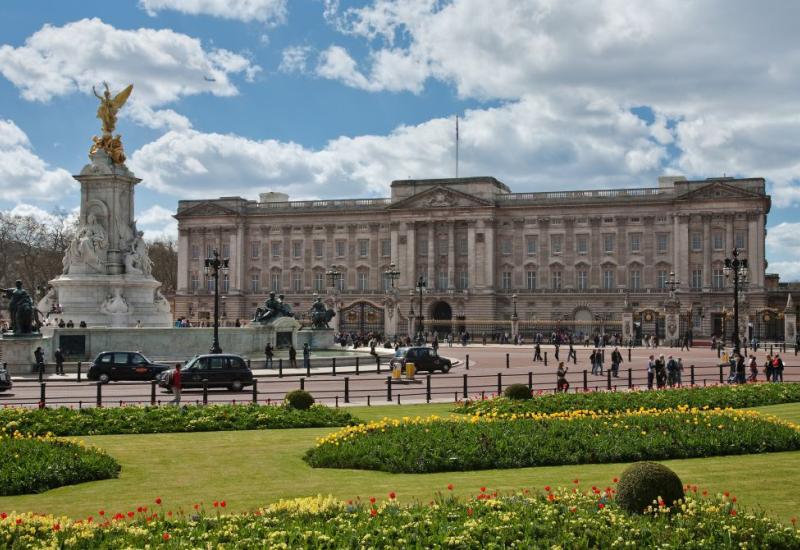 Buckinghamska palača - Što u uslučaju da kraljica umre?