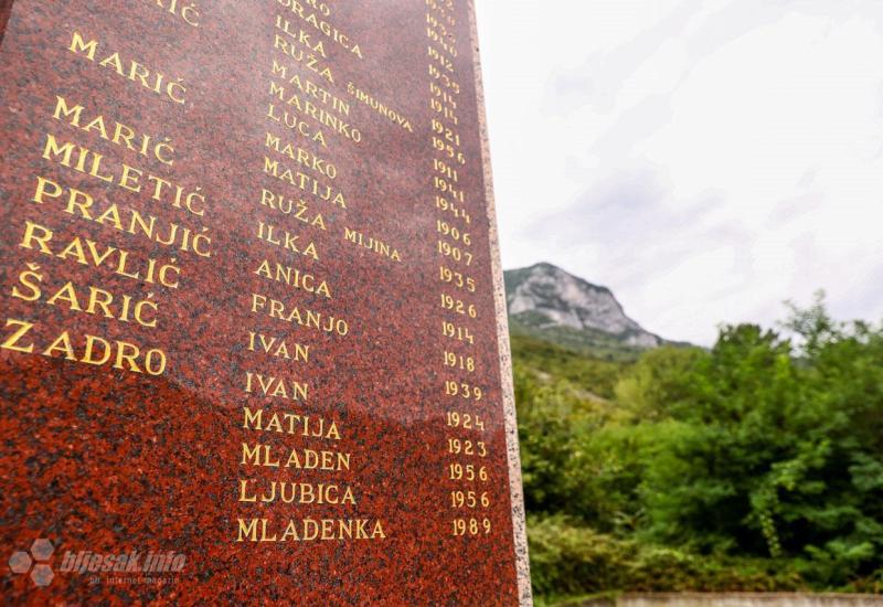 Memorijalni centar Srebrenica obilježio obljetnicu masakra u Grabovici