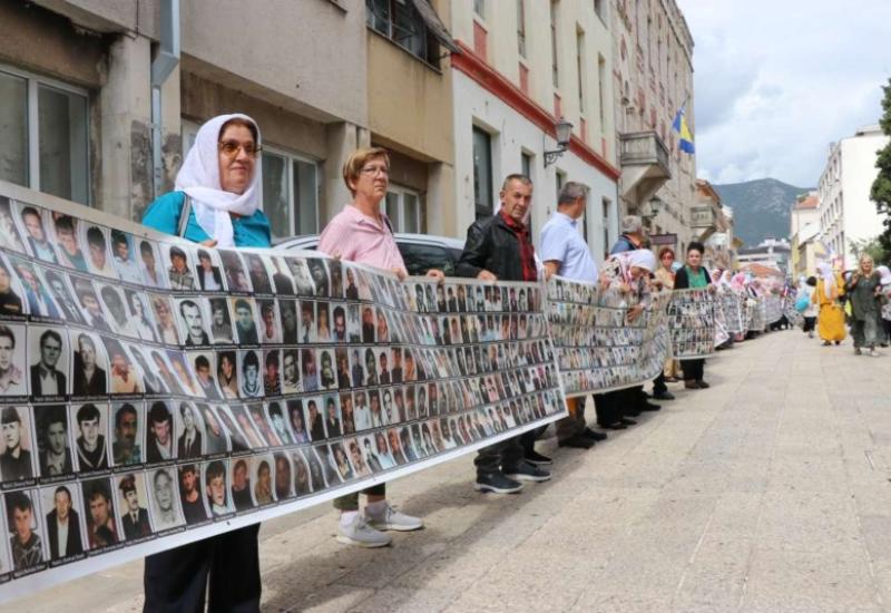 Mimohod: U Mostaru obilježeno sjećanje na žrtve genocida