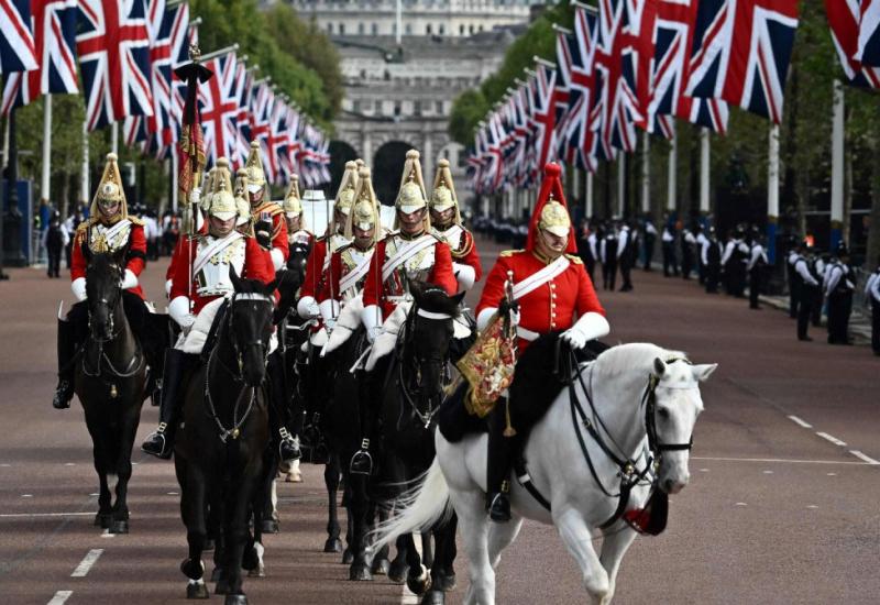 Posljednja počast kraljici Elizabet II. u Westminster Hallu - Danas pogreb kraljice Elizabete II.