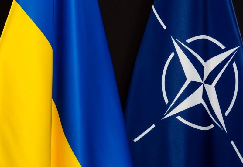 Ukrajina službeno podnijela zahtjev za članstvo u NATO savez