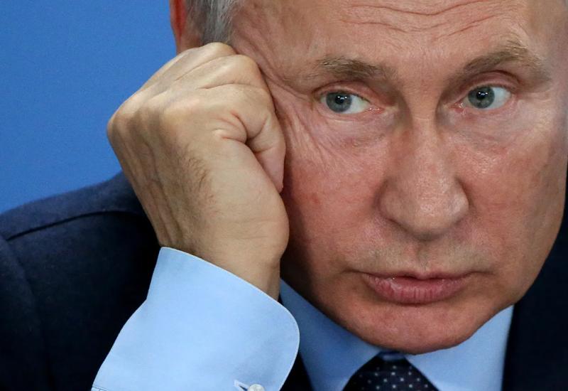 Ukrajinci tvrde: Putin na samrti, boluje od teškog oblika karcinoma?