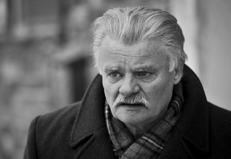 Ivo Gregurević (Donja Mahala, 7. listopada 1952. – Zagreb, 1. siječnja 2019.) - Kad se izgovori njegovo ime, spontano pomislimo na pojam vrhunskog glumca