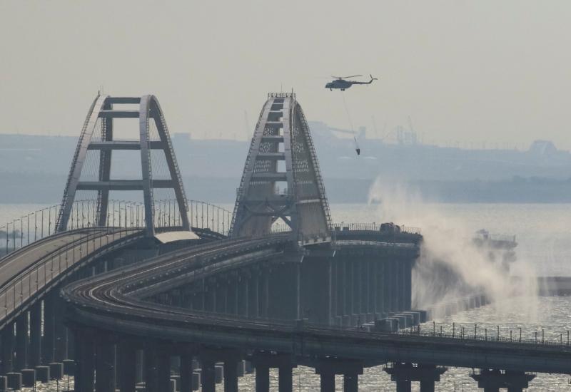 Krimski most ponovno otvoren za promet