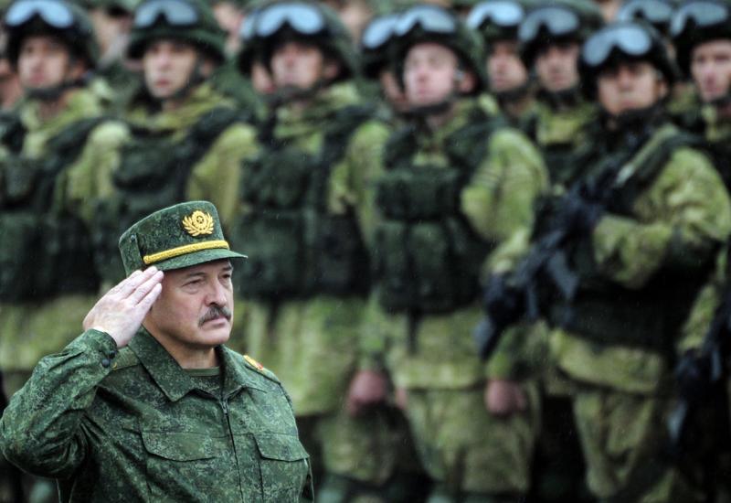 Bjelorusi digli postrojbu u stanje visoke pripravnosti