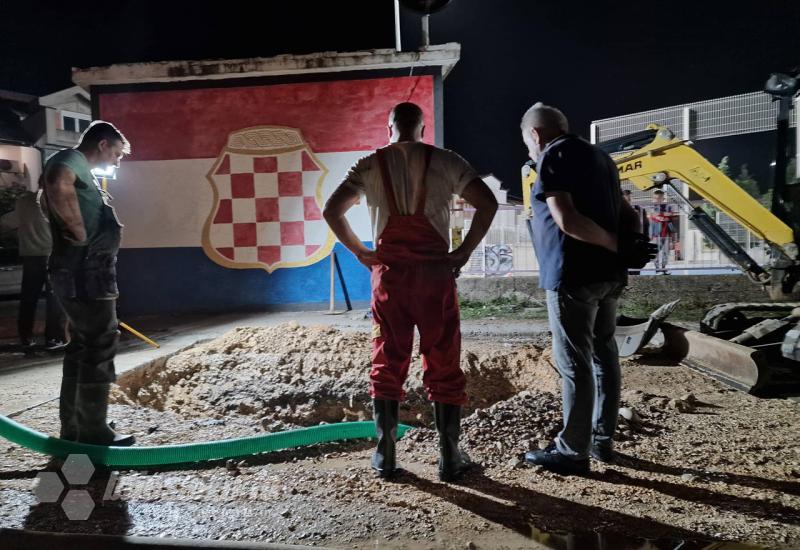 Radovi na saniranju kvara - Mostarci večeras ostaju bez vode