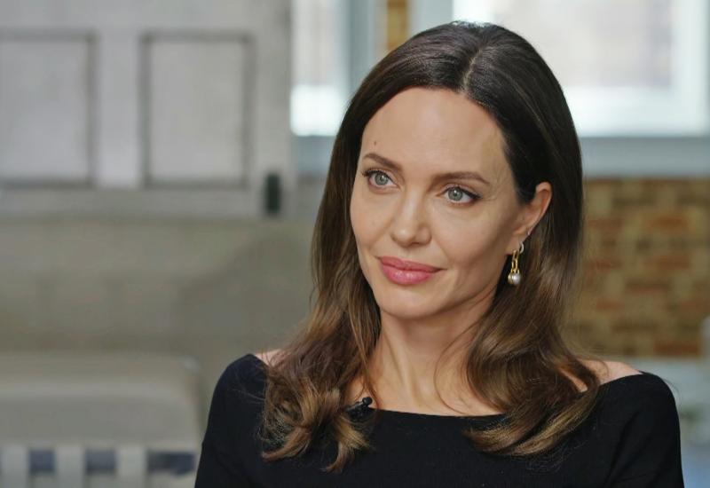 Angelina Jolie o ponudi koju nije mogla odbiti: "Dat ću sve od sebe" 