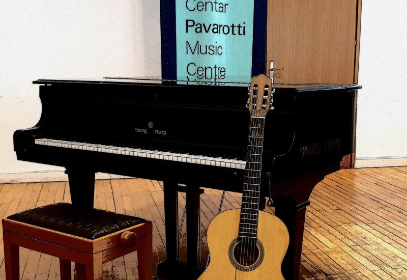 MC Pavarotti upisuje nove članove na radionice klavira i gitare