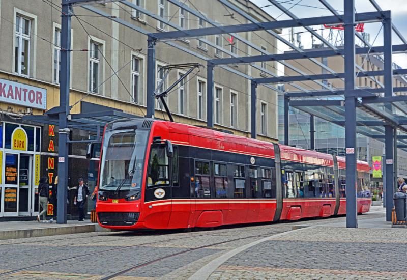 Mladić ukrao tramvaj pa se vozao po gradu i prevozio putnike