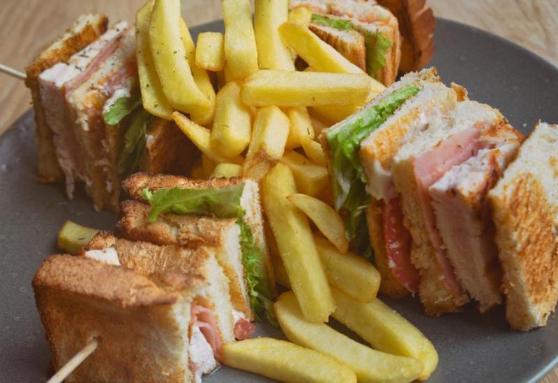 Club sendvič - američki klasik koji je osvojio svijet
