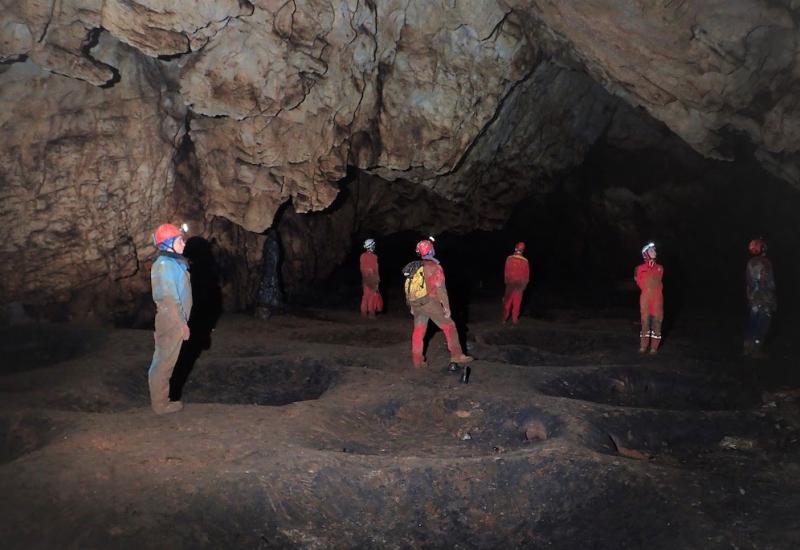 Grant za zaštitu pećine Dahne i uređenje planinarske staze „Mate Spajić“