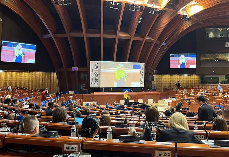 Izaslanstvo Grada Mostara na Svjetskom forumu za demokraciju 2022. u Strasbourgu