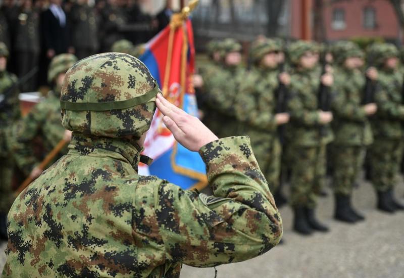 Srbija poziva dragovoljce na šestomjesečnu službu s oružjem u Vojsci Srbije