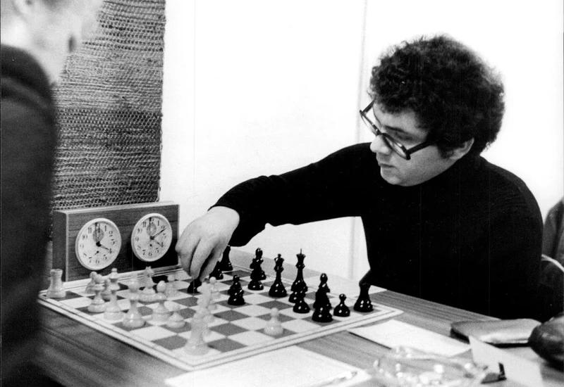 Bojan Kurajica na turniru u Stockholmu 1975. godine - Bio je juniorski prvak svijeta, s BiH je osvojio srebrnu olimpijsku medalju