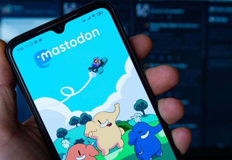 Što je Mastodon, mreža na koju prelaze korisnici Twittera?