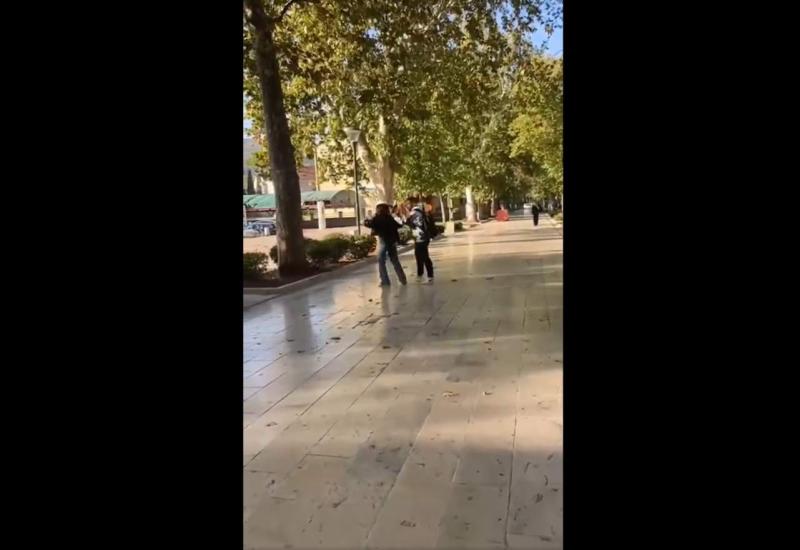 Mostar: Maltretirao djevojku u javnosti, evo kako su sugrađani reagirali