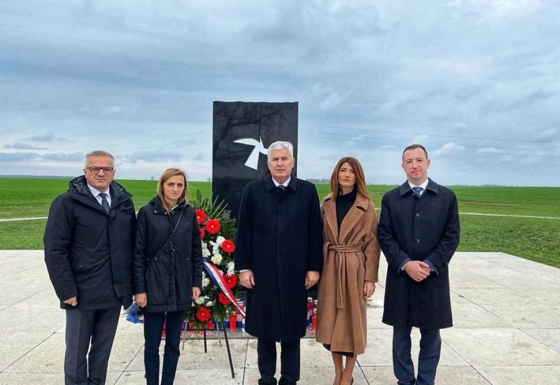 Čović u Vukovaru: Istina i pravda su temelj mira