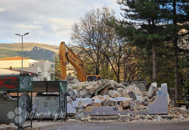 Dubrovačka će 'prodisati': Nastavljeno rušenje bespravnih objekata 