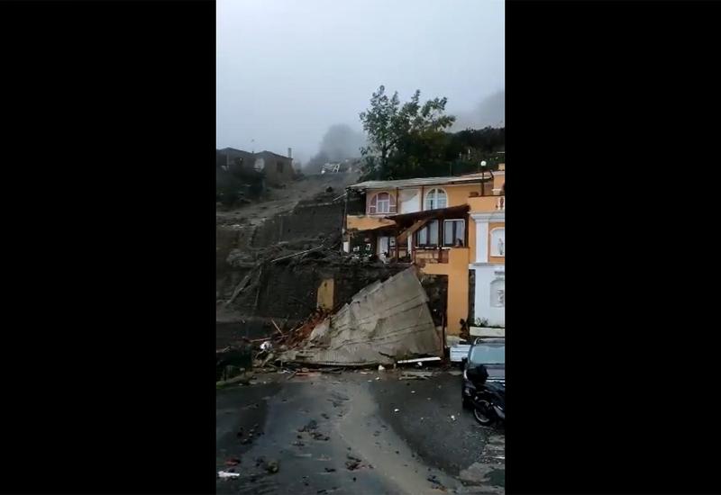 Tragedija u Italiji: Klizište progutalo zgrade i automobile, poginulo osam ljudi, traga se za njih 13
