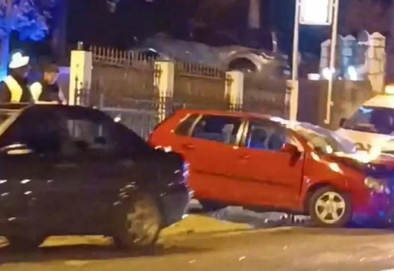 Mostar: Više ozlijeđenih u prometnoj nesreći