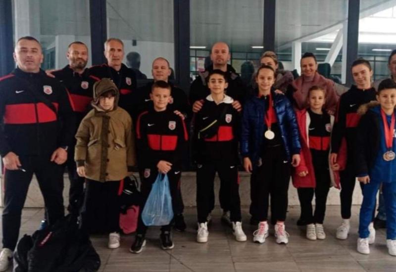12 medalja za Karate klub ''Mostar''