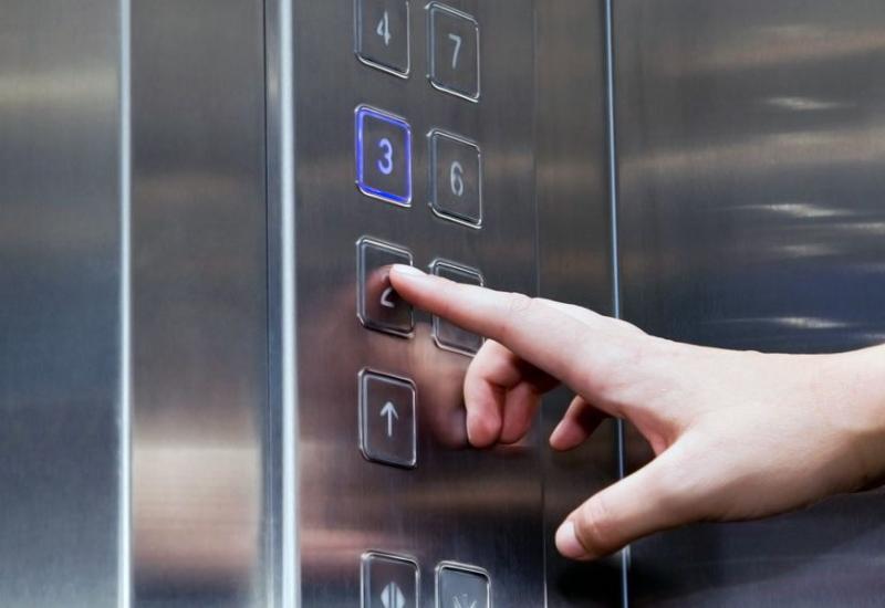 Radi štednje stanarima naplaćuju vožnju liftom