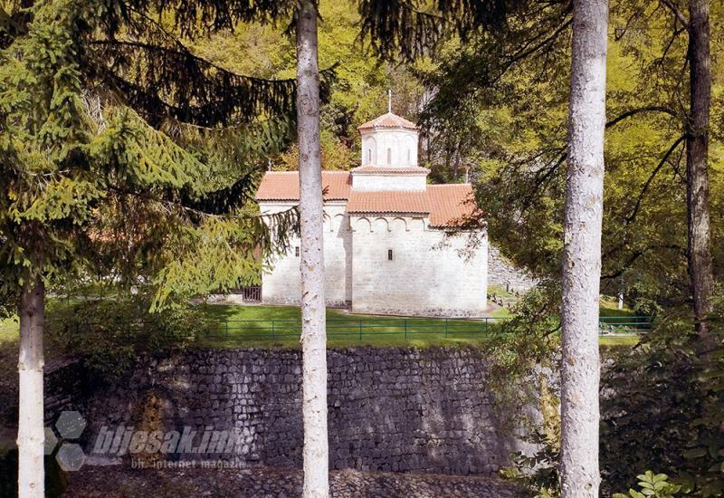 Crkva manastira Klisura - Arilje, grad malina, Plavog anđela i kralja Stefana Dragutina