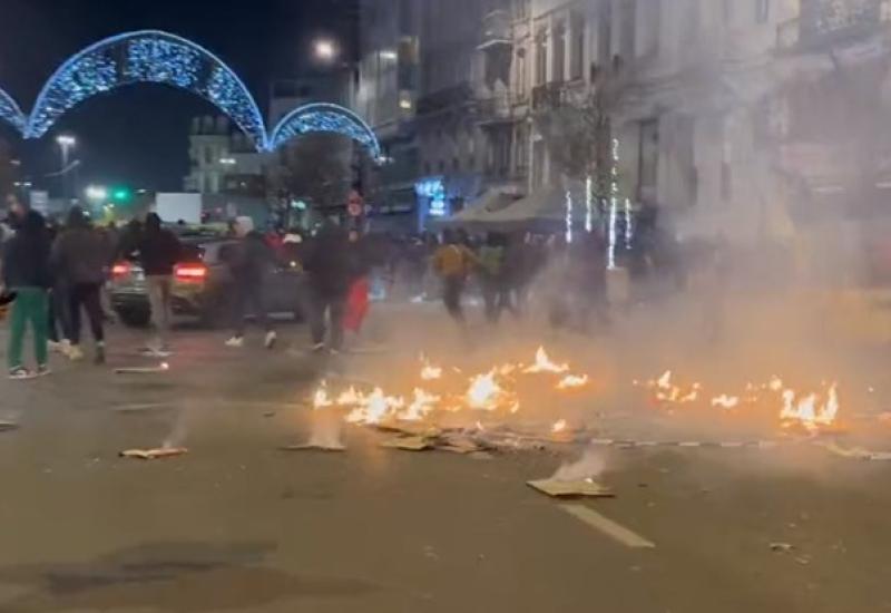 Neredi nakon poraza Maroka na ulica Bruxellesa - Neredi nakon poraza Maroka: Privedeno stotinu navijača