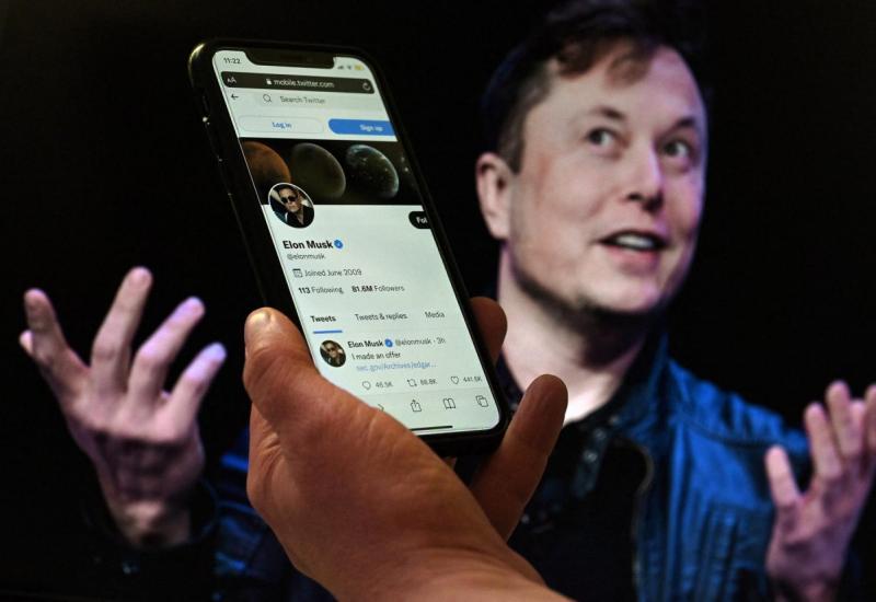 Musk priznao da je Twitter još u gubicima