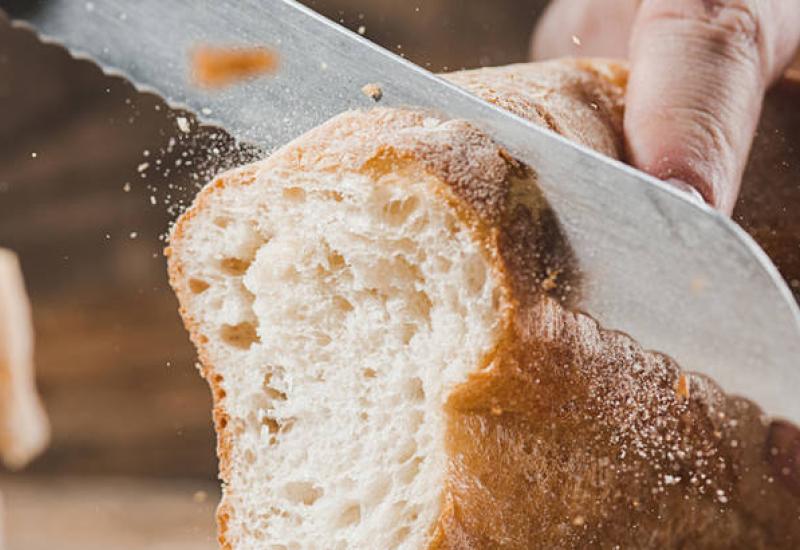 Evo koja namirnica će pomoći da vam kruh duže bude svježiji 
