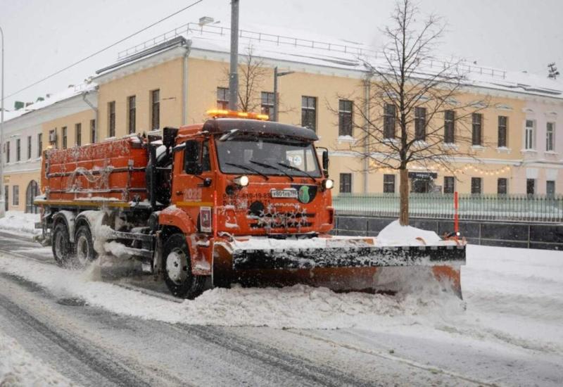 VIDEO | Moskva okovana snijegom: "Ovo je snježna apokalipsa"