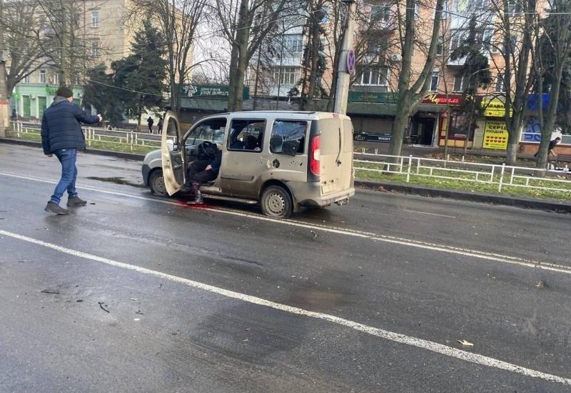 Ruski napad na civile u Hersonu - Ruski pokolj ukrajinskih civila na Badnjak: Najmanje osmero mrtvih, više desetina ranjenih