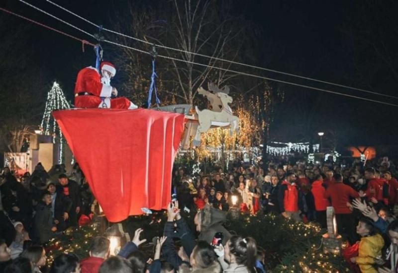Najljepša adventska razglednica zajedništva i radosti poslana s manifestacije 'Božić u Posušju'