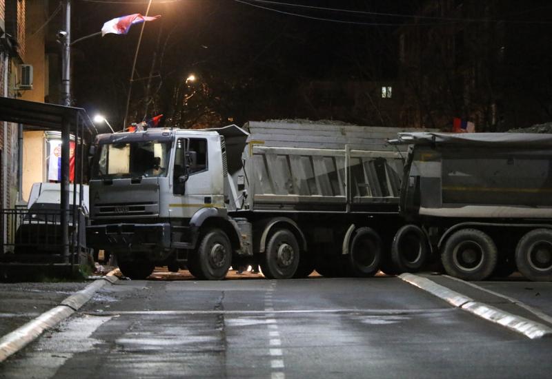 Srbi odlučili da uklone barikade na sjeveru Kosova, iz pritvora pušten Pantić