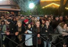 FOTO | Mostar uz hitove Željka Bebeka na odličnoj zabavi dočekao 2023. godinu!