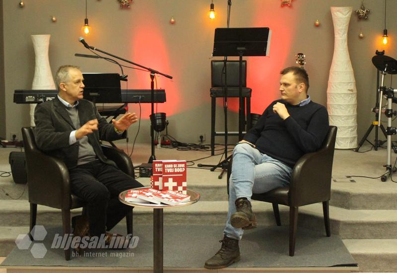 Mostarac Mario Bošnjak u Čapljini promovirao knjigu ''Kako se zove tvoj Bog''